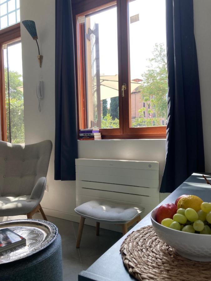Mini Loft Lido With Own Sunny & Private Garden Apartman Lido di Venezia Kültér fotó